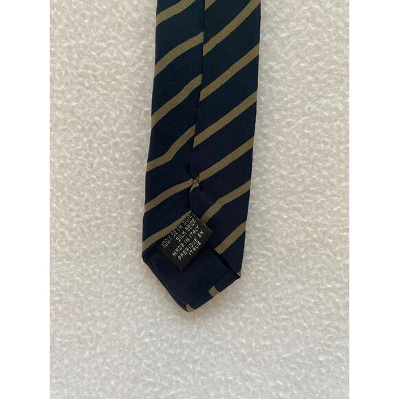 Giorgio Armani Men’s Necktie 100% Silk Blue & Gold Striped Made In Italy EUC - Picture 4 of 4